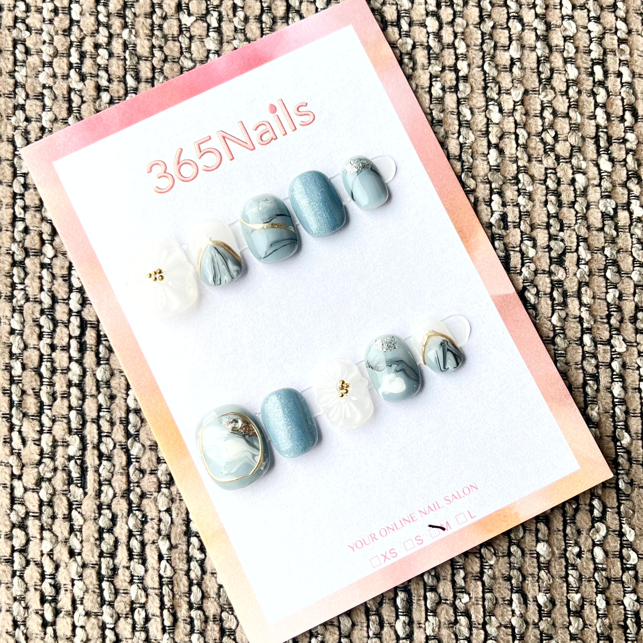 365nails: "Serene Lagoon" – 3D Marble & Gold Handmade Short Oval Nails