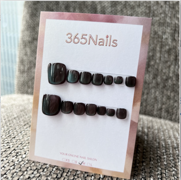 365nails: 深綠貓眼極光 – 手工製足部穿戴甲