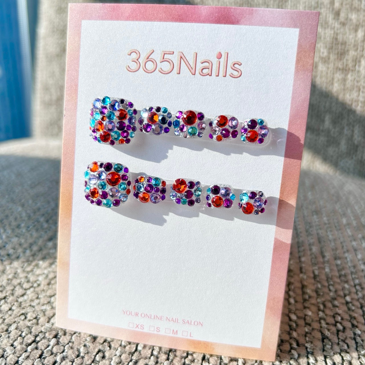 365nails: "colorful bling" – handmade press-on pedicure