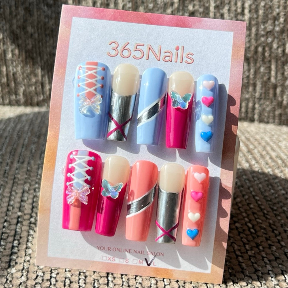 365nails: "滑板甜心" – 3D 綁帶與愛心 手工製 穿戴甲 長款 棺材形