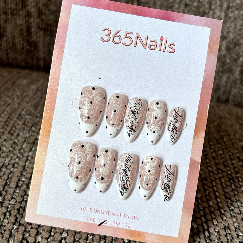 Lace Dots - Nude White Lace French Press-On Nails