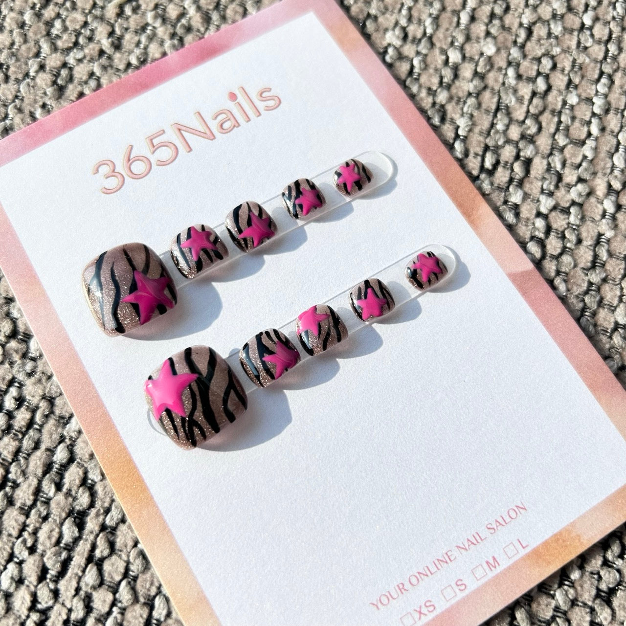 365nails: 彩虹水晶鋪鑲 – 手工製足部穿戴甲