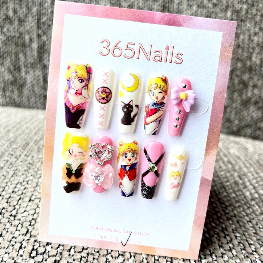 365nails: "Sailor Moon Usagi" – Handmade Medium Trapezoid Press-On Nails