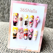 365nails: "Sailor Moon Usagi" – 수제 미디엄 사다리꼴형 프레스온 네일