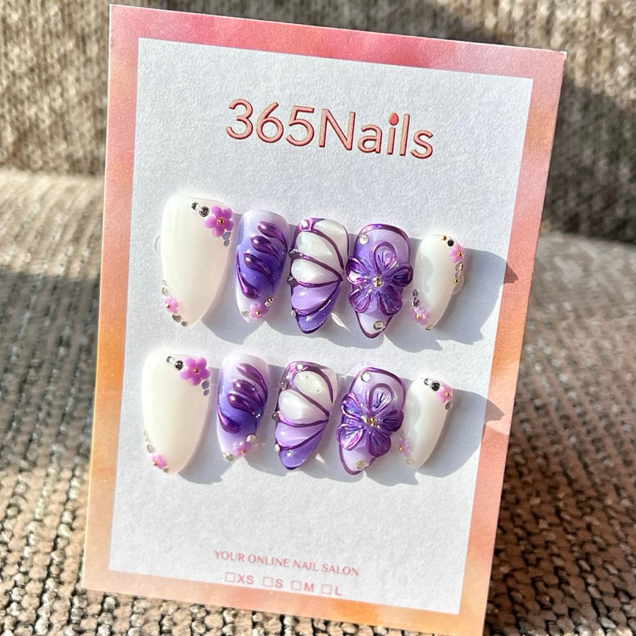 365nails: "Purple Floral Gradient" – Handmade Medium Almond Press-On Nails