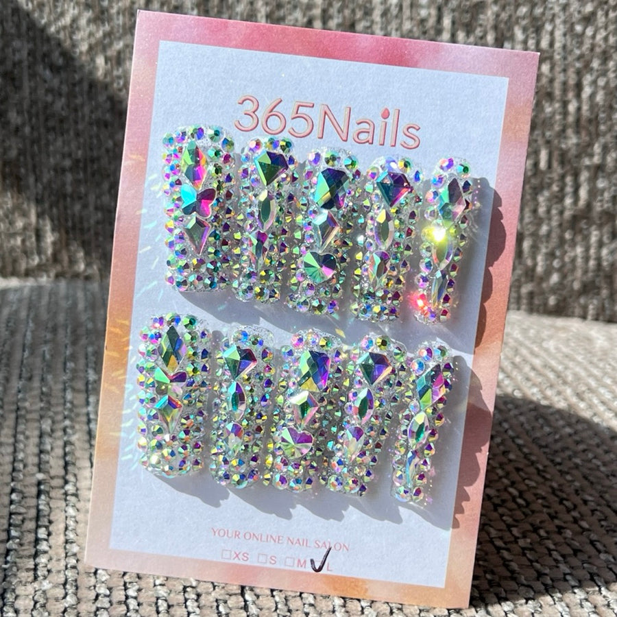 365nails: "오로라" – 3D 크리스탈 & 라인스톤 수제 코핀형 네일