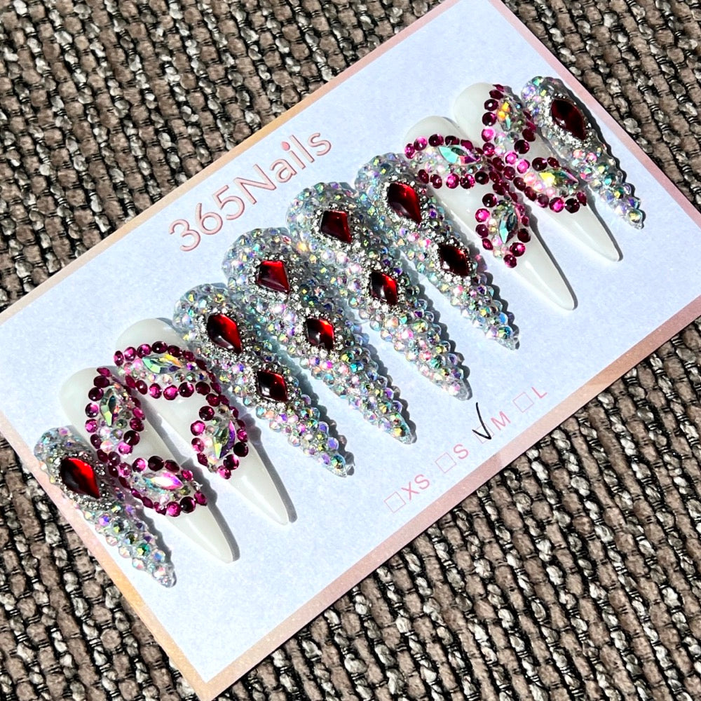 365nails: 루비 나비 – 3D 크리스탈 & 라인스톤 수제 롱 스틸레토형 네일