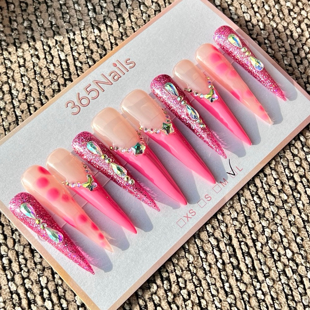 365nails: "Pink Glitter Butterfly Long" – Handmade Long Stiletto Press-On Nails