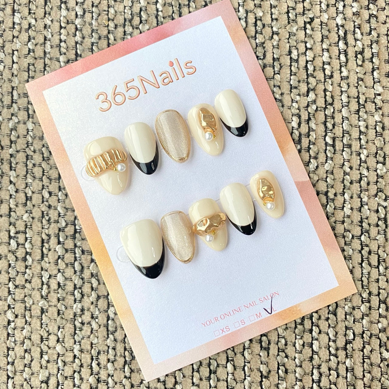 365nails: "Aurora Gold French Pearl" – handmade press-on nail