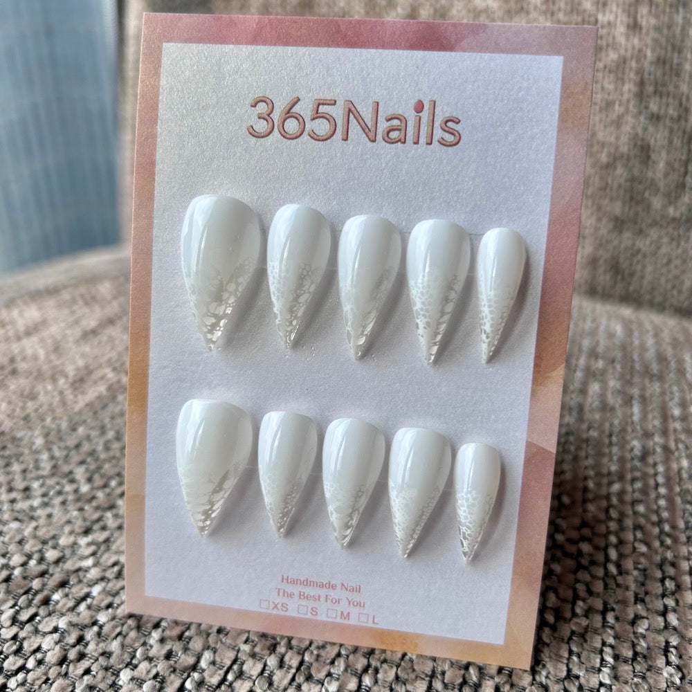 Snow Lace Dragon Claw Stiletto Press On Nails｜Milky White with Lace Detail｜365Nails Premium Handmade Dragon Nail