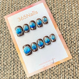 365nails: "Chocolate Blue 3D Gemstone Glitter" – handmade press-on nail