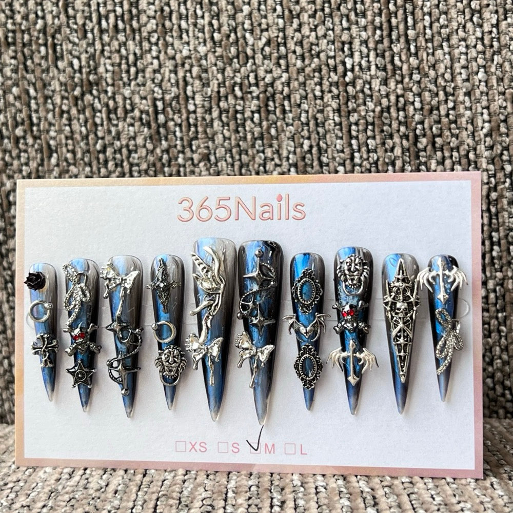 365nails: "Gothic Blue Silver Skull Cross Snake" – handmade press-on nails