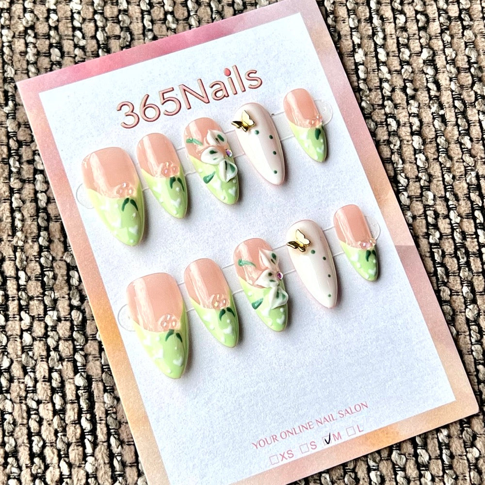 "Vert pastel floral papillon" - Vente en gros, ongles faits main ultra-doux à ajustement flexible (MOQ=100)