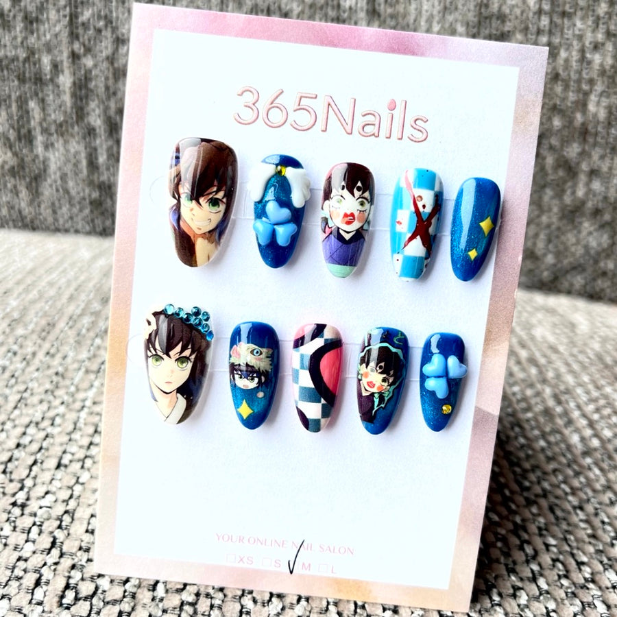 365nails: "명탐정 코난 신이치 & 하이바라" – 수제 숏 아몬드형 프레스온 네일