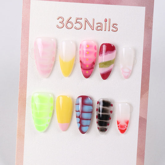 Short almond nail is purely hand-painted, good-looking and white temperament, medium and long