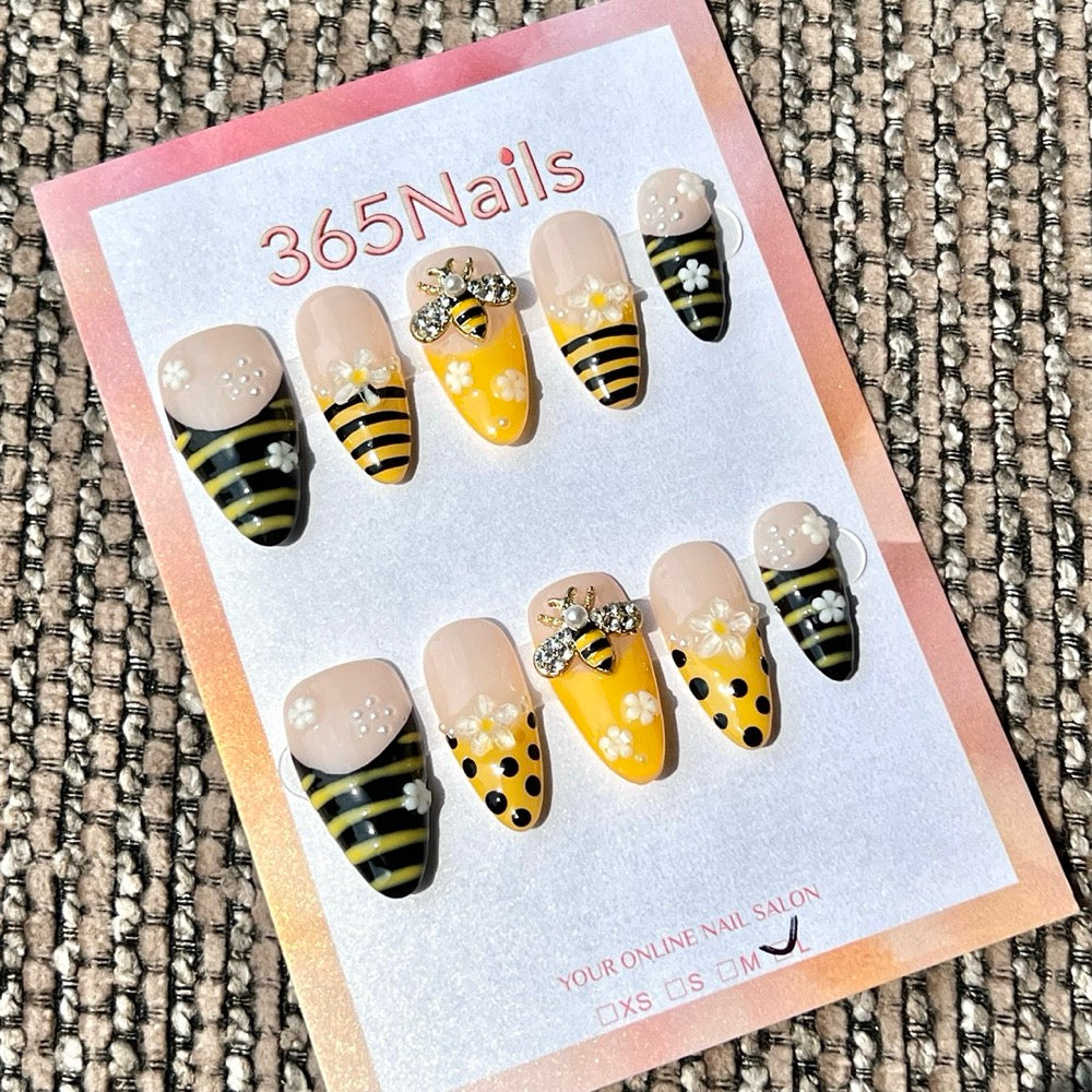 365nails: "Honey Bee 3D Flower Stripe" – Handmade Medium Stiletto Press-On Nails