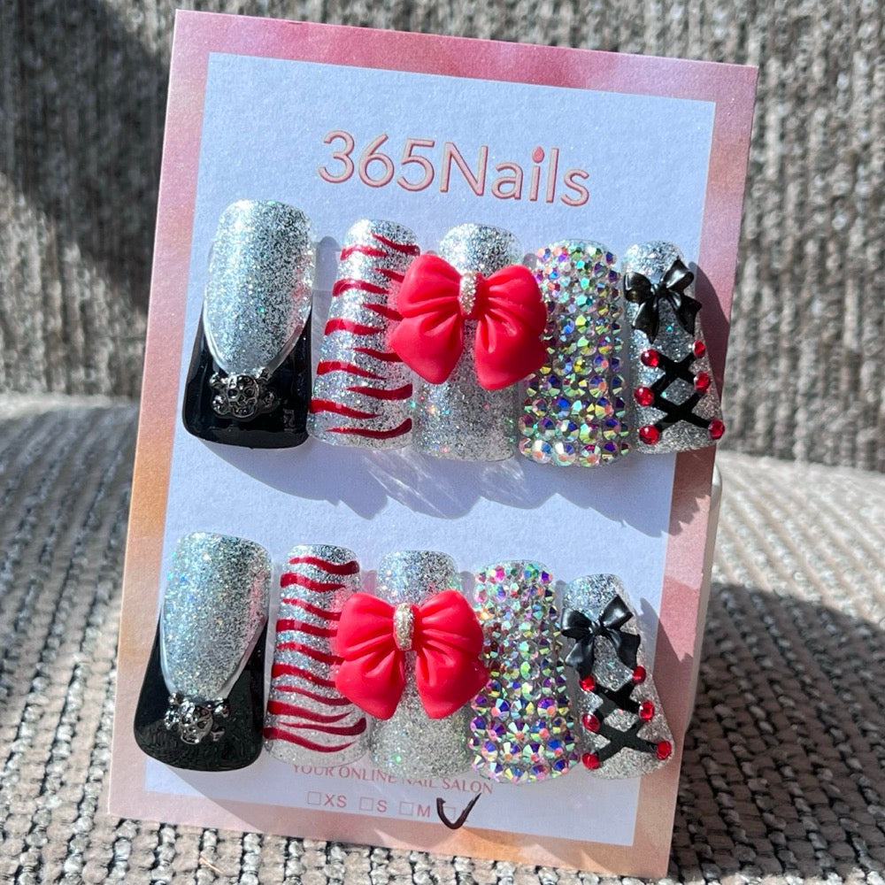 365nails: "글리터와 리본" – 3D 레드 리본 & 라인스톤 수제 프레스온 네일 숏 스퀘어형