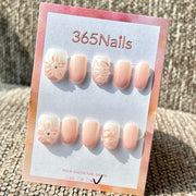 365nails: «Blush Fleur de cerisier» – ongles press-on ovales courts à décor floral 3D, fait main