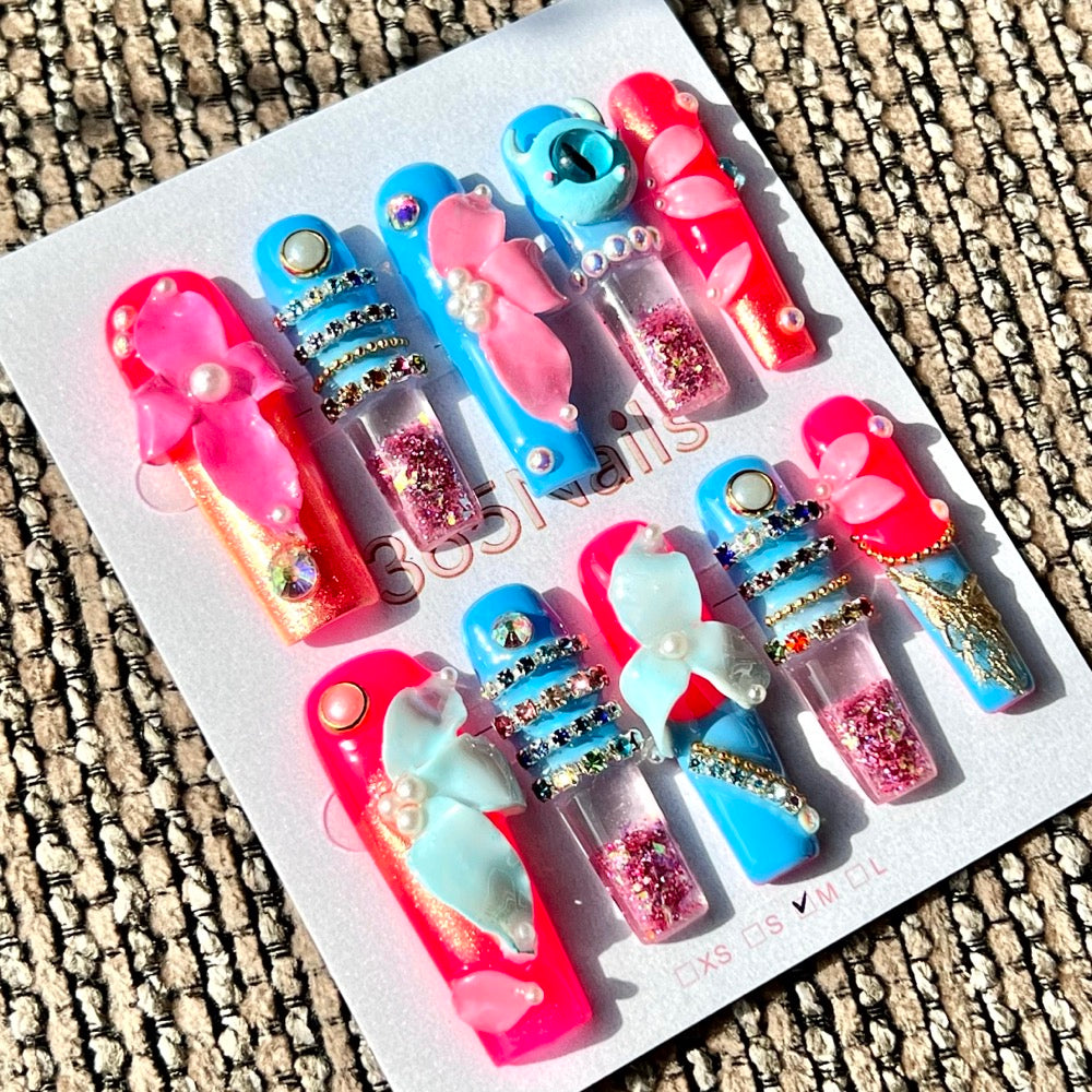 365nails: "Ocean Monster Bloom" – Handmade Liquid Motion Press-On Medium Square Nails-4cm