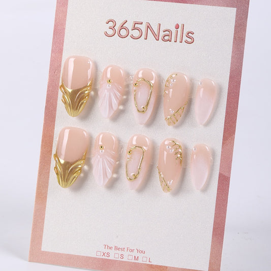 365nails nude pink shimmer with shell carving, gold edging and pearls almond press-ons