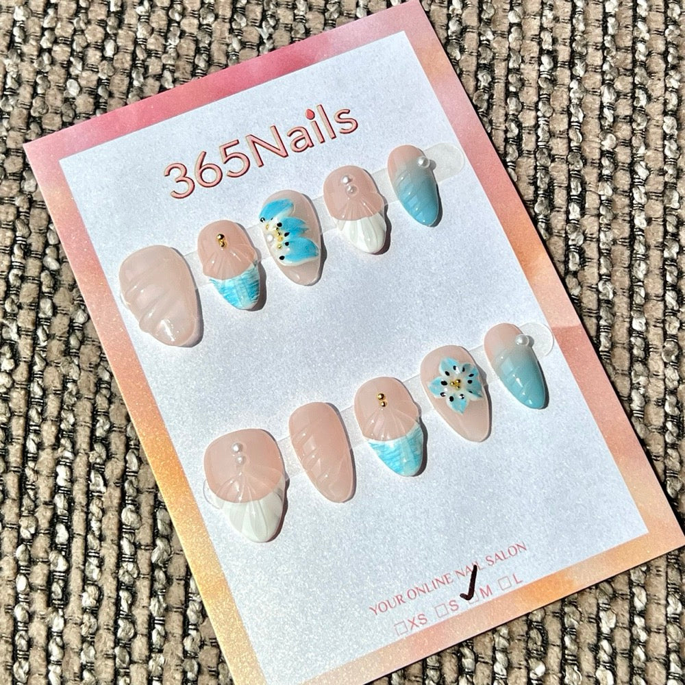 365nails: "Nude Blue Shell Flower 3D" – Handmade Medium Stiletto Press-On Nails