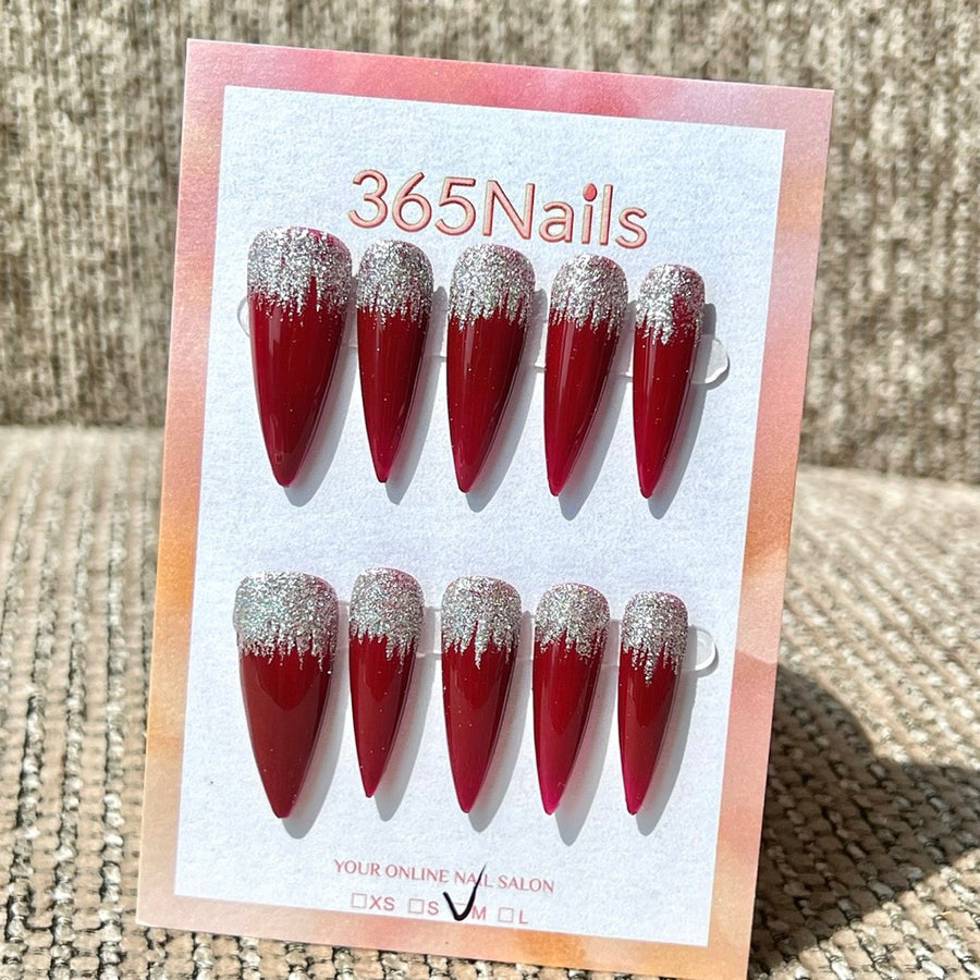 365nails: "서릿빛 루비" – 실버 글리터 딥 프렌치 수제 스틸레토형 네일
