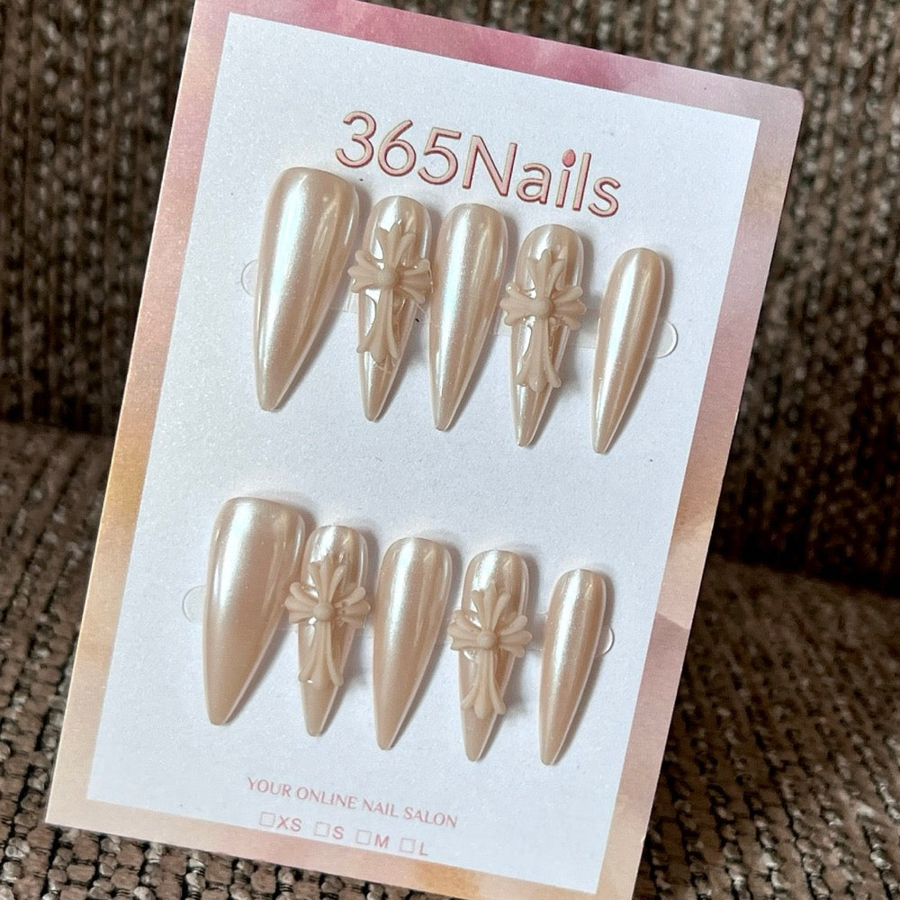 Champagne Ribbon - Champagne Gold Bow Pointed Press-On Nails