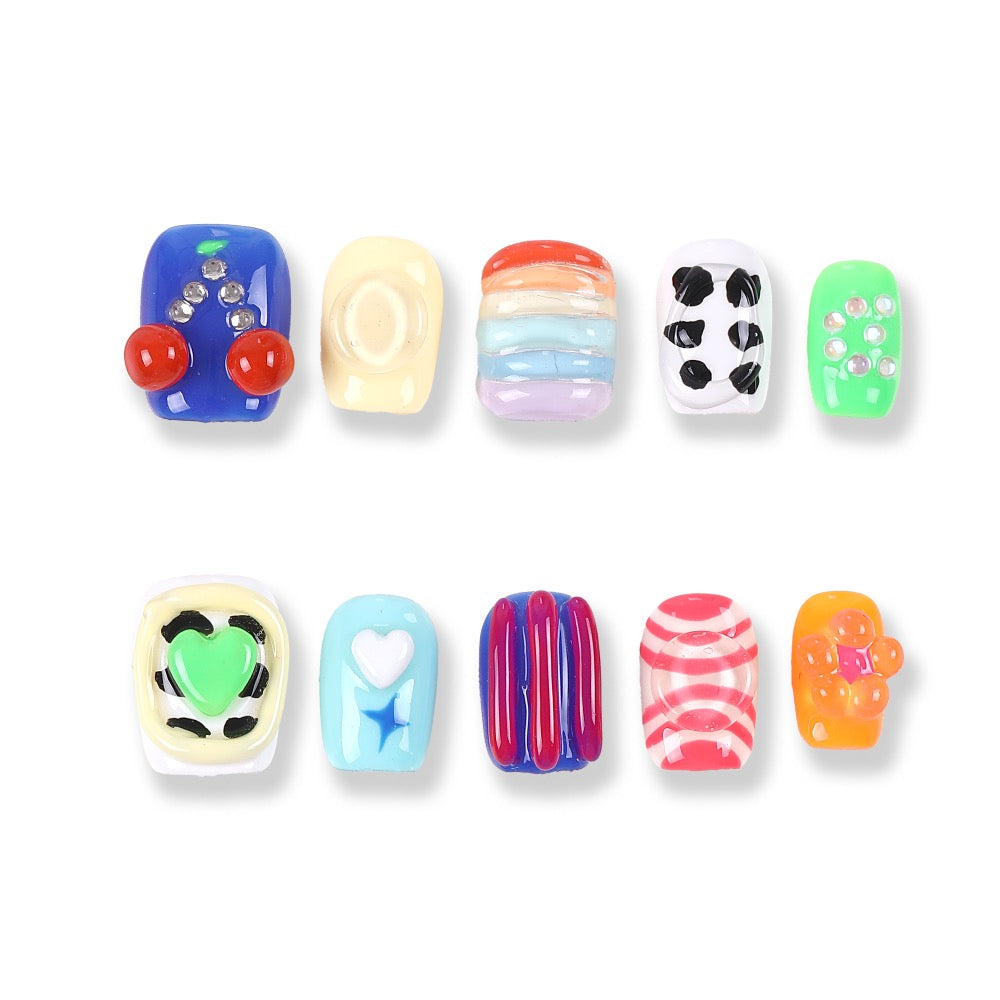 365Nails Candy Pop Hand‑Painted Short Tips