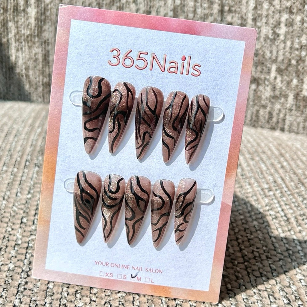 365nails: 브론즈 웨이브 – 캣아이 소용돌이 수제 스틸레토형 네일