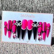 365nails: "哥德系俏麗" – 3D 蝴蝶結與蕾絲 手工製 尖形 穿戴甲