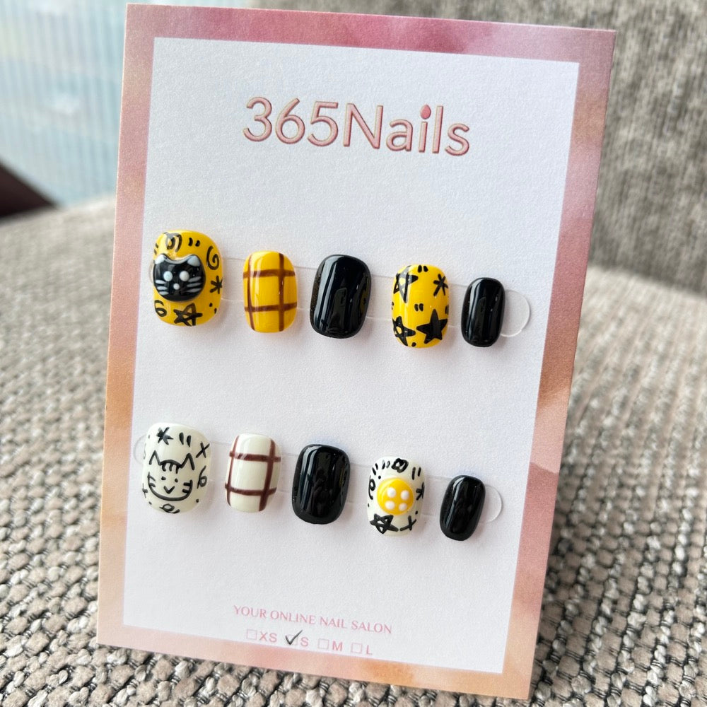Cartoon & Dopamine: "Electric Yellow Doodle Cat" – 3D Black Cat, Graffiti Stars, Plaid & Button Short Nails