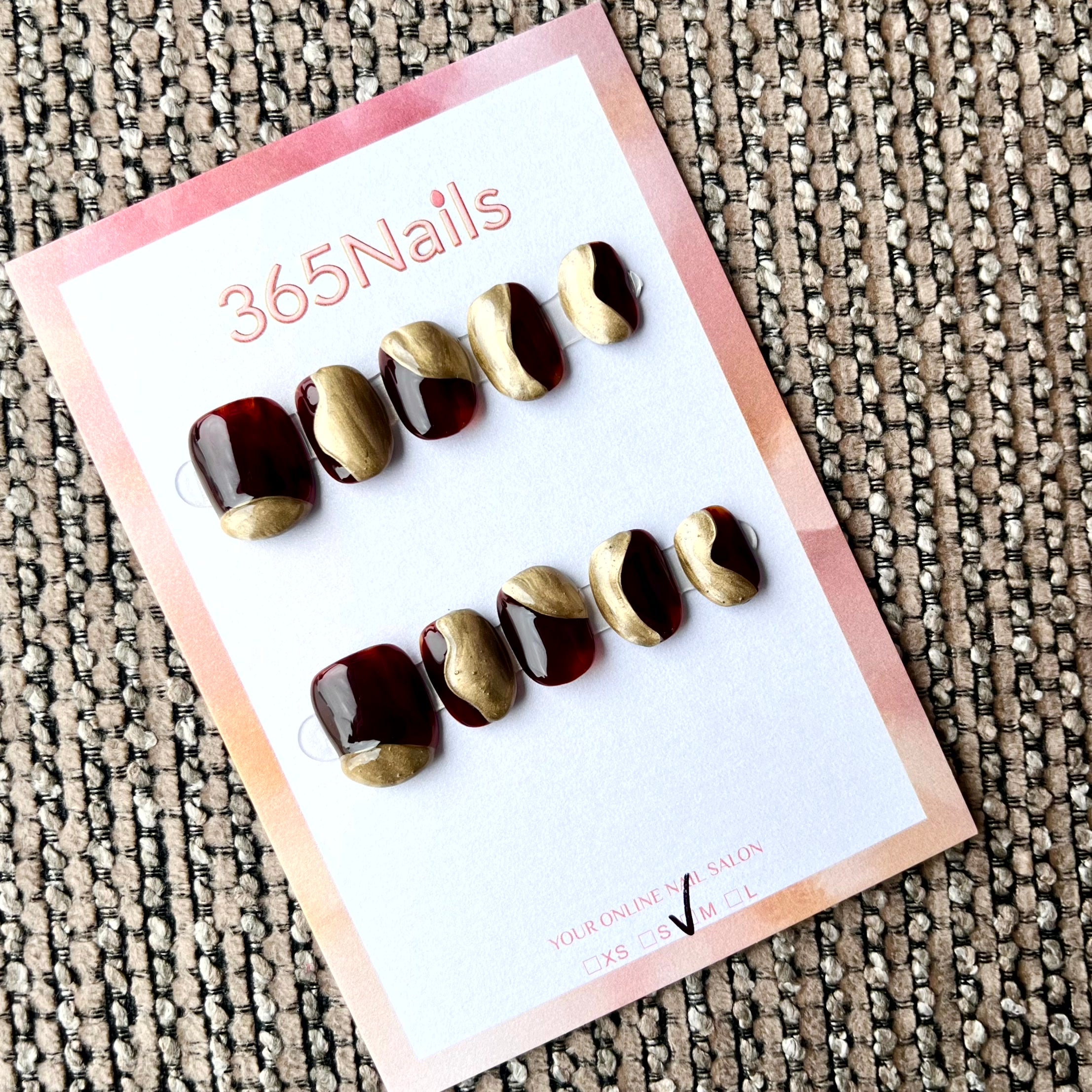365nails: "Bordeaux & Gold" – Hand-Painted Abstract Swirl Handmade Short Square Nails