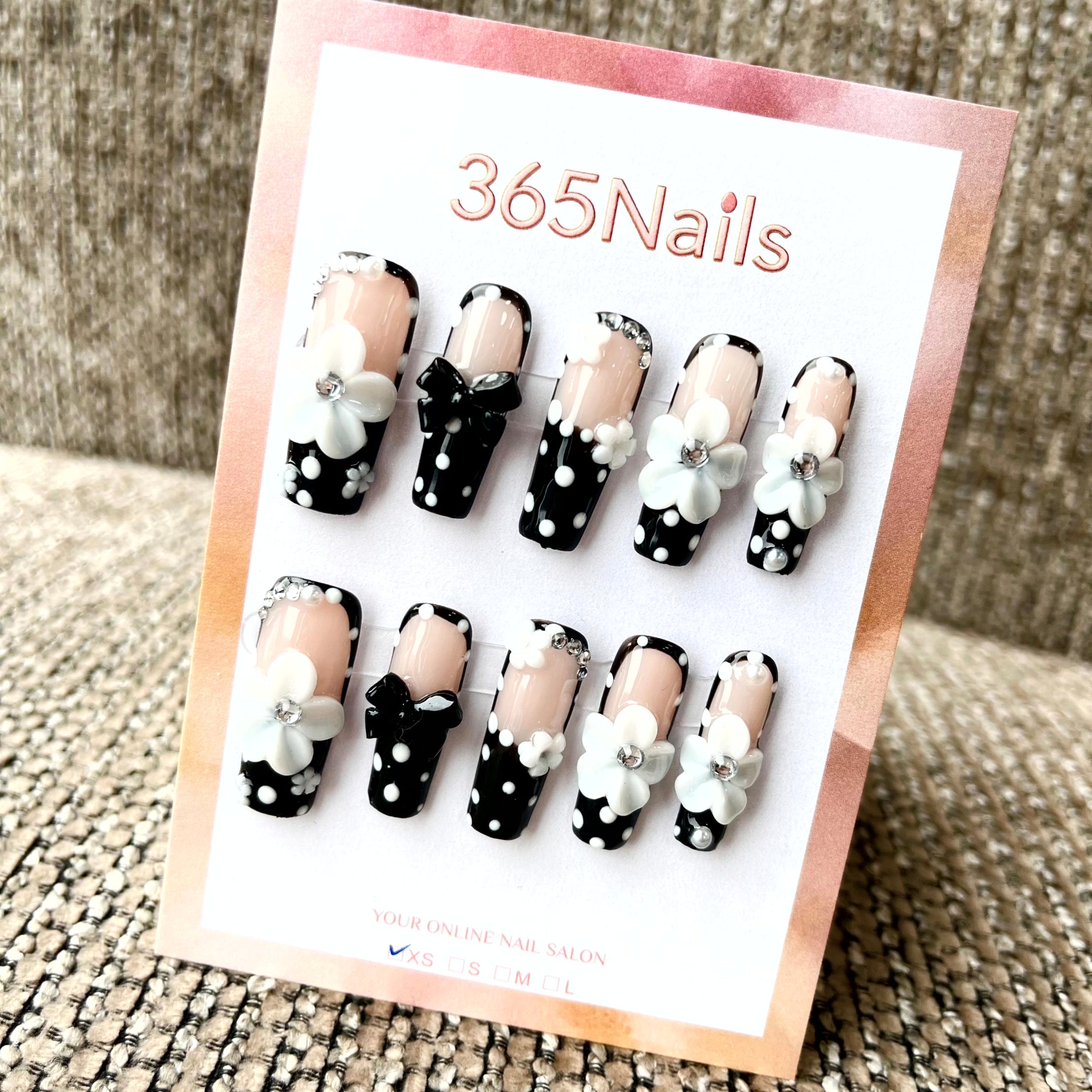 Chic Bloom: "White Flower Bow Polka Dot" – Long Coffin Press-on Nails
