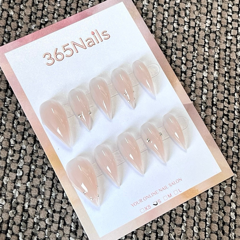 Barely Blushed - Minimal Nude Press-On Nails