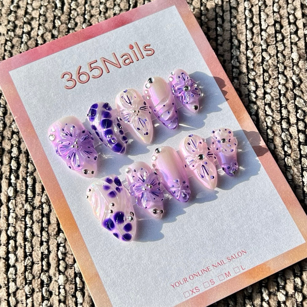 365nails: "Purple Gradient Floral" – Handmade Medium Almond Press-On Nails