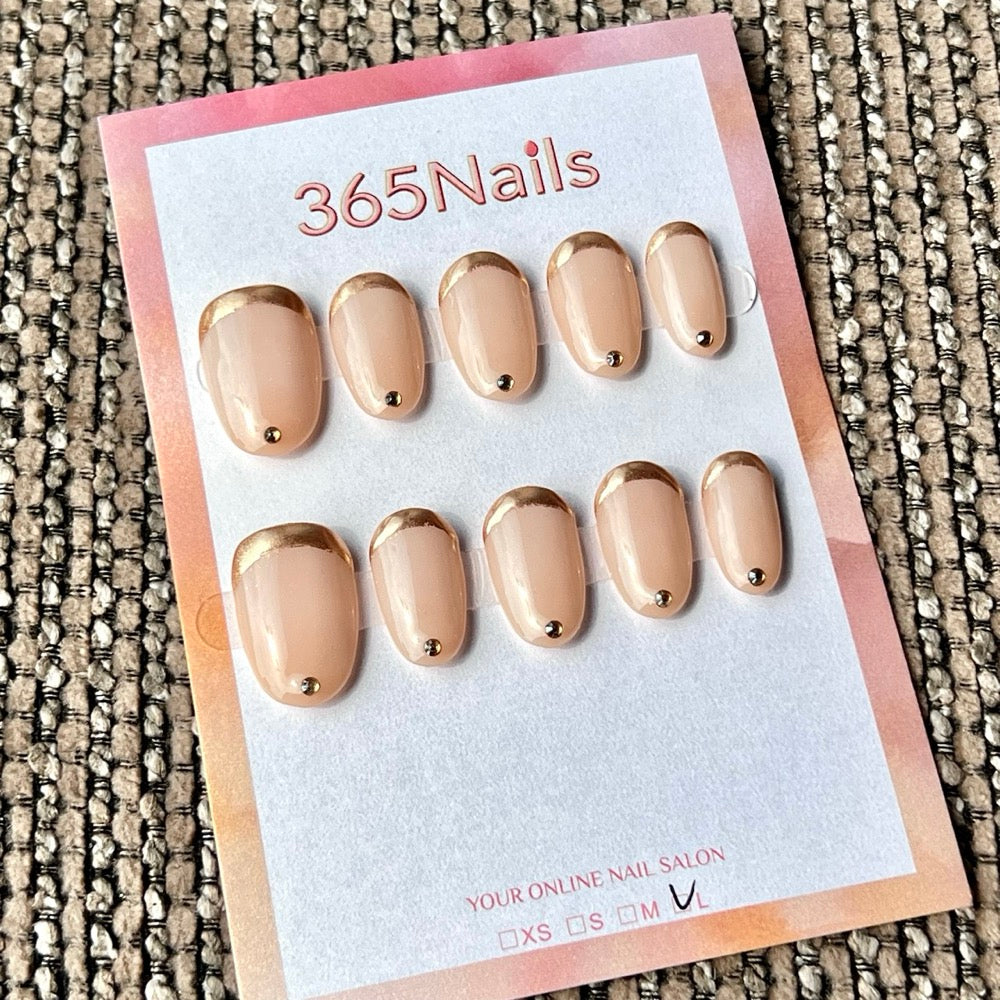 365nails: "Golden Edge French" – Handmade Short Oval Press-On Nails
