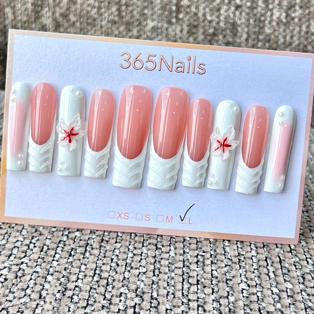 365nails: "Floraison d'hiver" – ongles press-on 3D floraux, fait main, manucure française, forme coffin, long