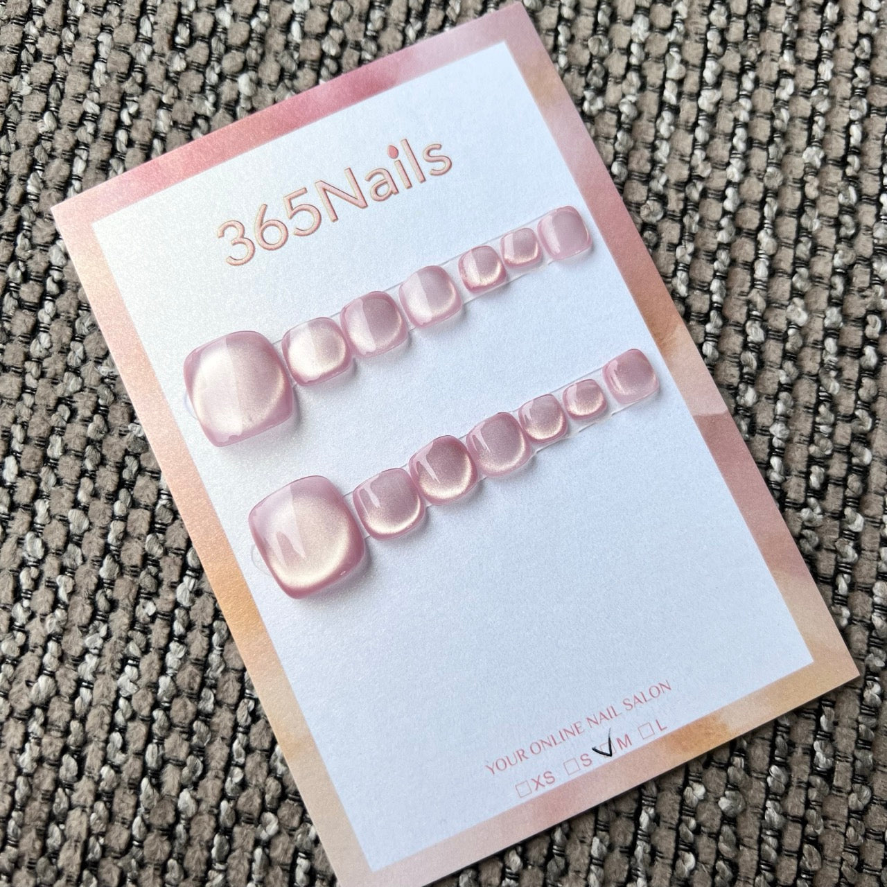 365nails: "watery pink translucent cat-eye" – handmade press-on pedicure
