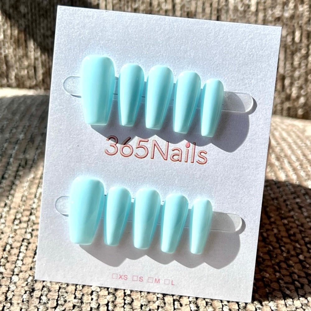 "Stylish Medium Coffin" - Solid Color Handmade Nails (20 Colors Available)