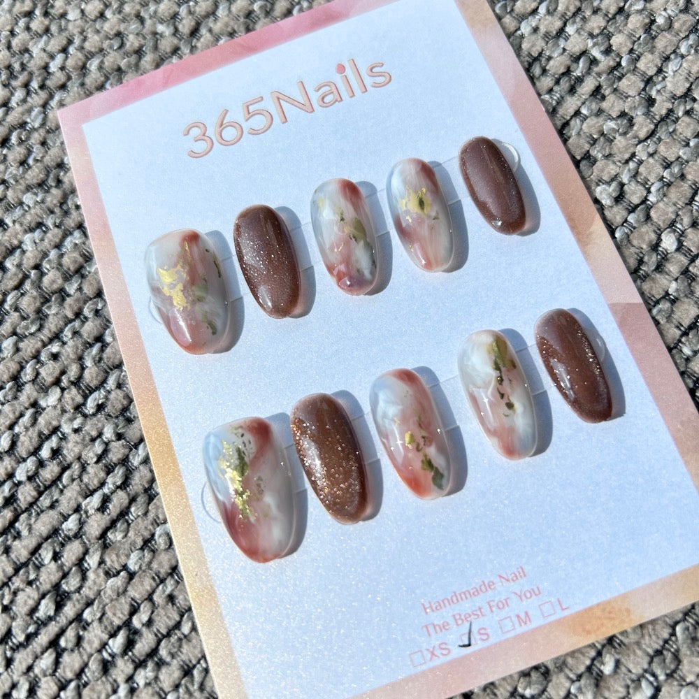 Ethereal Ink: "Chestnut Earth Marble" – Toffee Brown Cat Eye & Rust-Green Smudge with Gold Foil Oval Nails