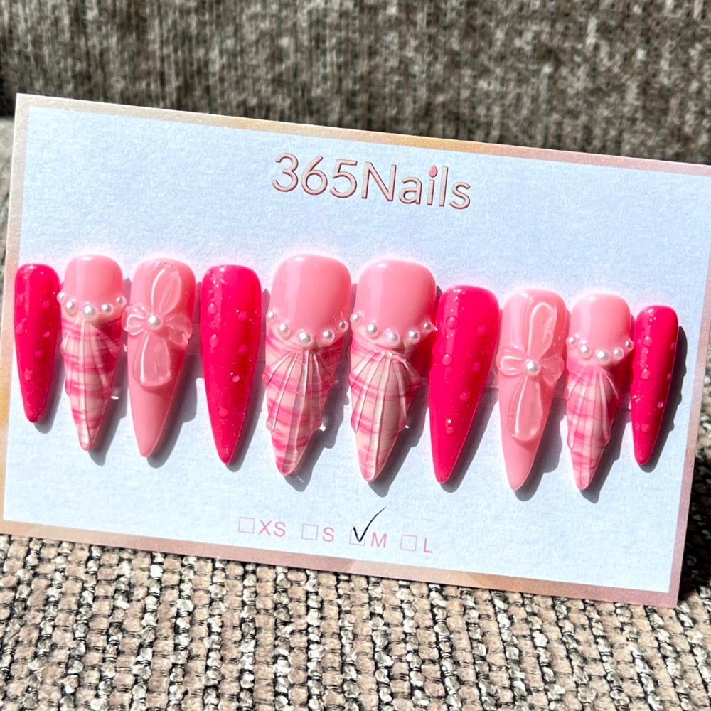 365nails: "Candy Plaid" – 3D 리본 & 글리터 수제 스틸레토형 네일