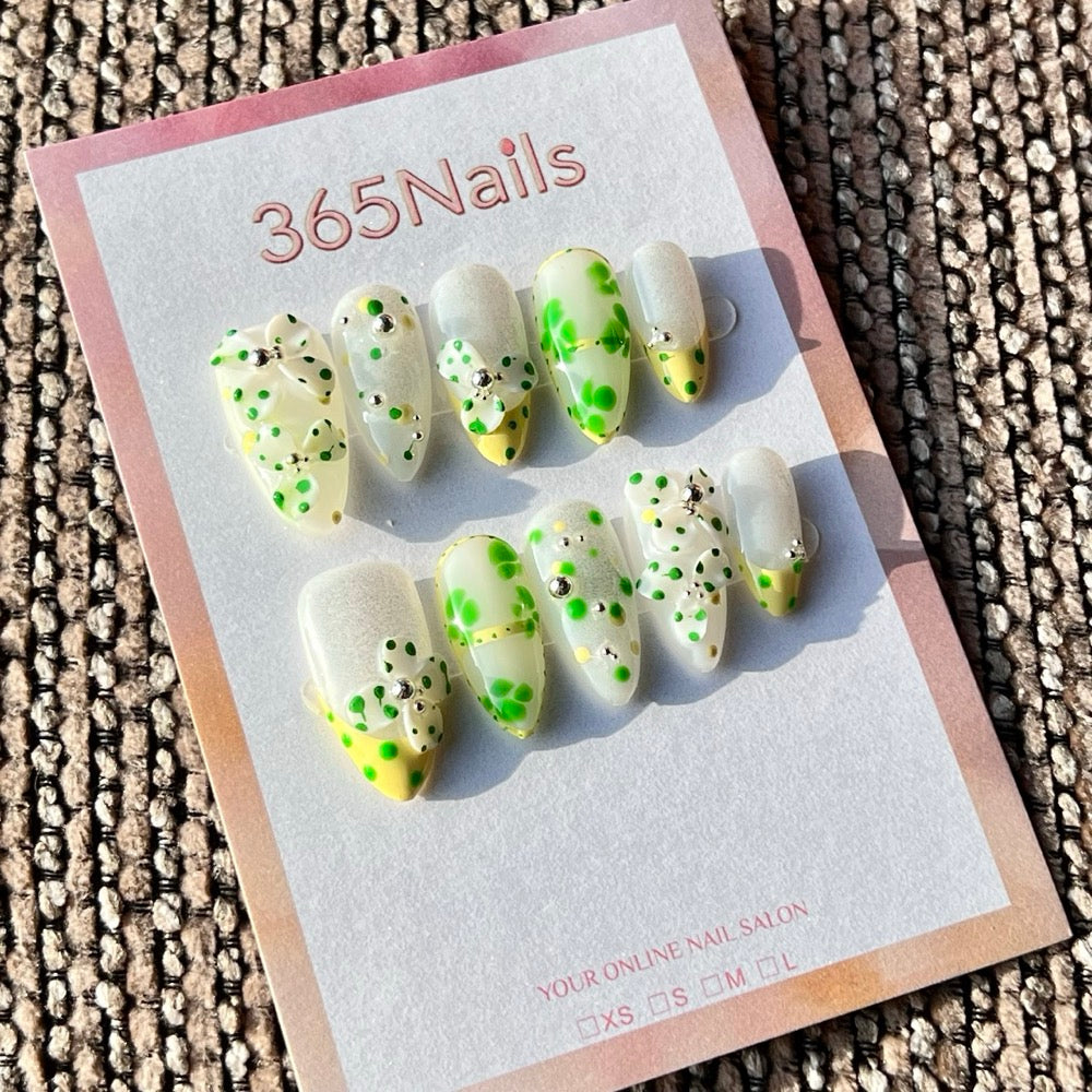 365nails: "Green Clover Bow" – Handmade Medium Press-On Nails