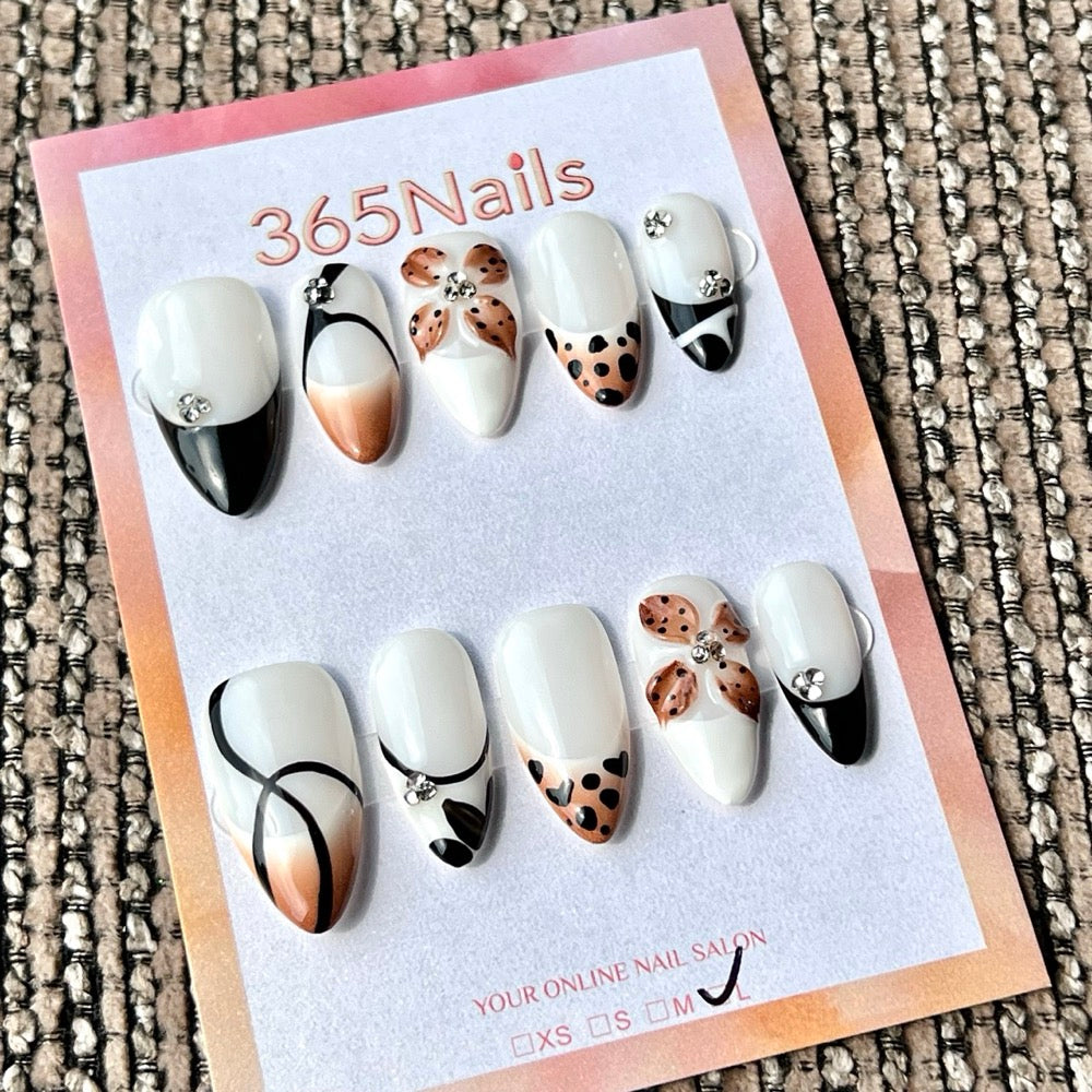 365nails: "White Black Leopard Flower Mix" – Handmade Medium Stiletto Press-On Nails