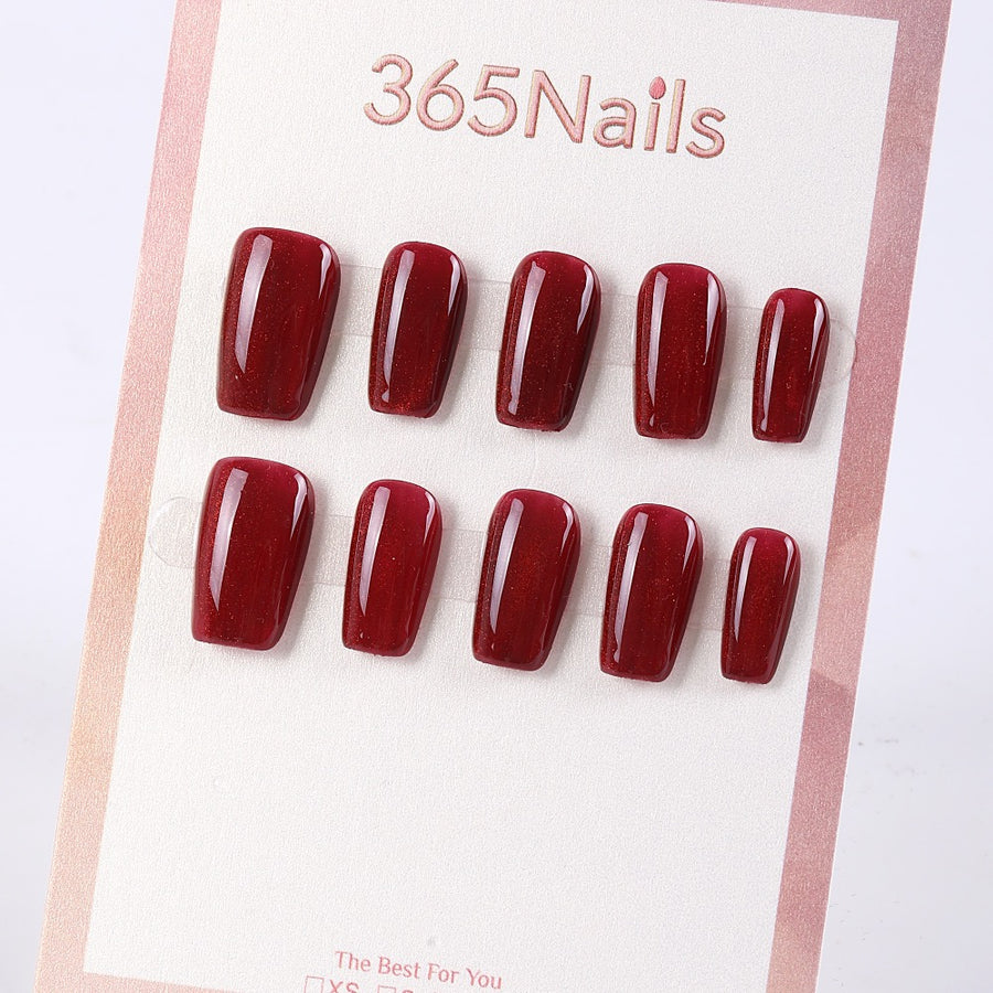 Uñas postizas cortas cuadradas brillantes color vino tinto de 365nails.