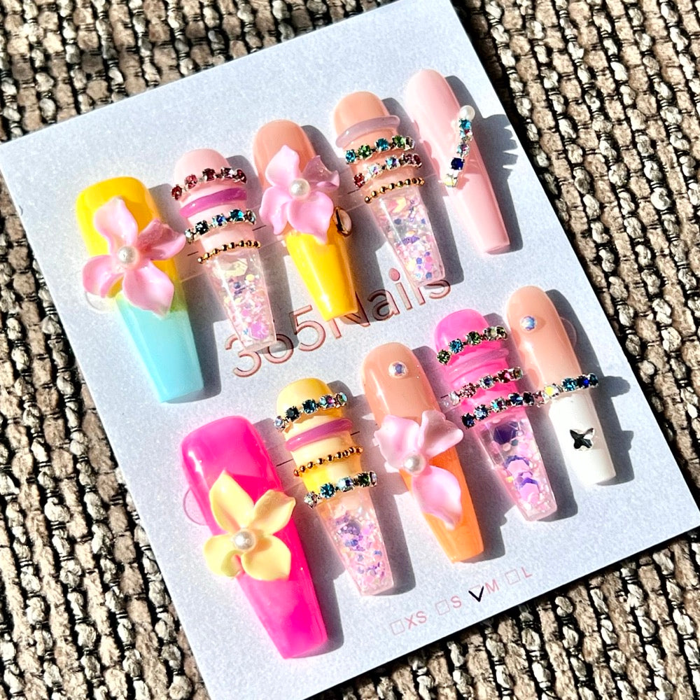 365nails: "Pastel Rainbow Orchid" – Handmade Liquid Motion Press-On Medium Square Nails-3.5cm