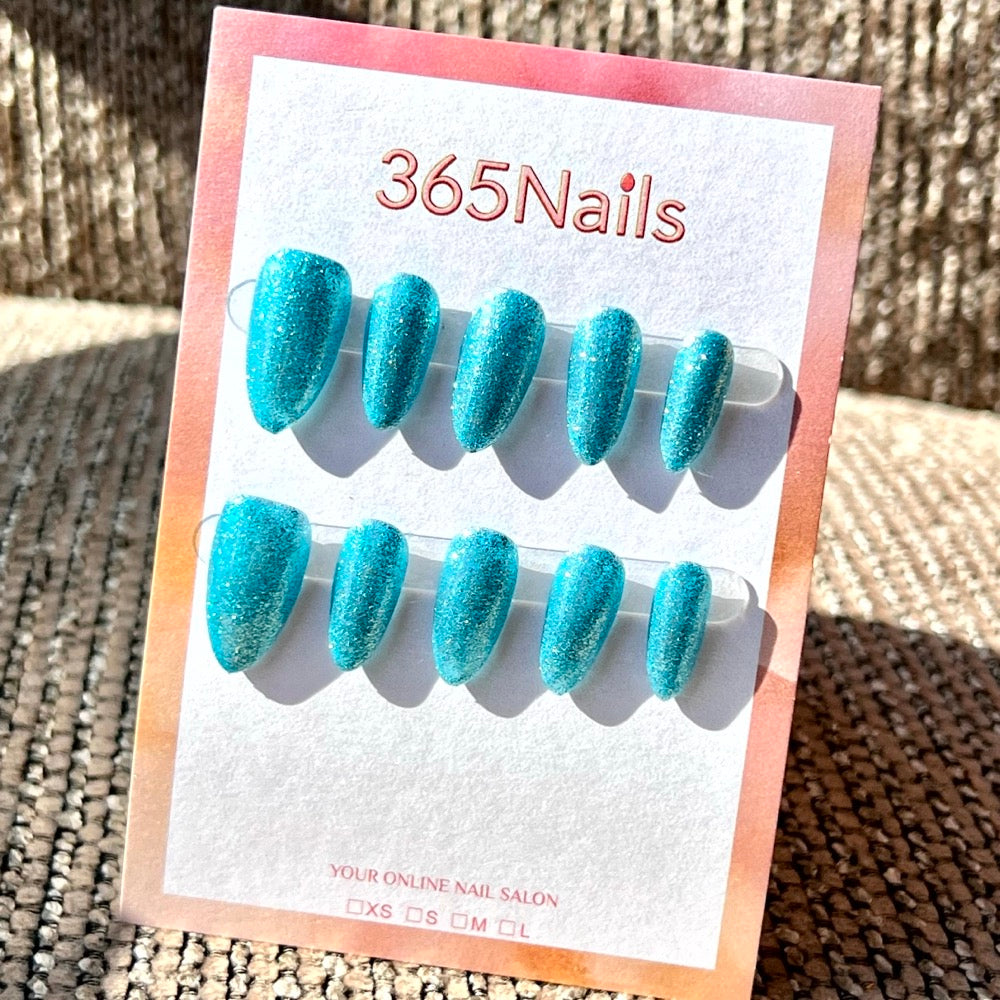 "Elegant Almond" - Glitter Handmade Nails (6 Colors Available)