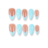 Uñas postizas 365Nails Aqua Latte con punta tipo concha.