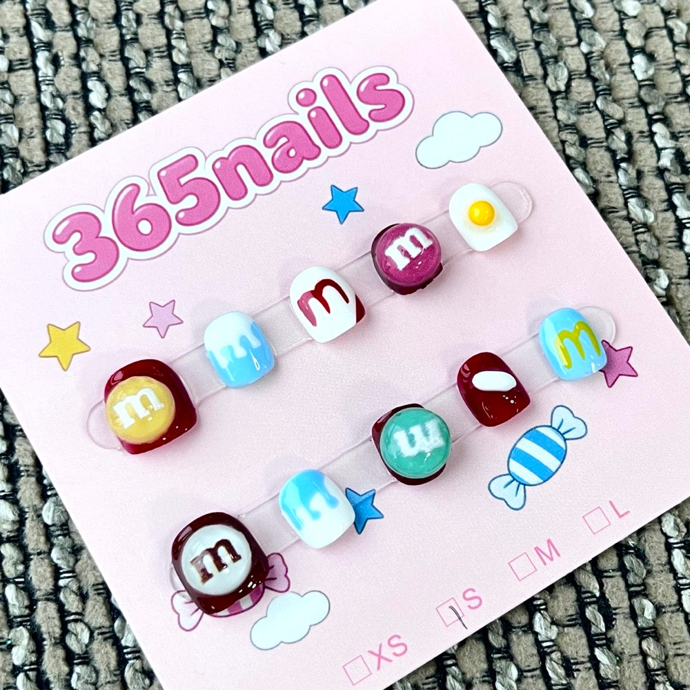 365nails: "Sweet Candy Shop" – 3D Chocolate Bean Handmade Short Square Nails