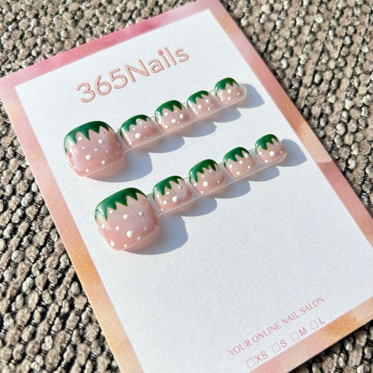 365nails: "doce morango" – pedicure de unhas postiças feitas à mão