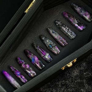 紫色哥德蝙蝠穿戴甲「蝙蝠窗」 | Handartnails